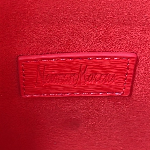 Neiman Marcus Women's Coral Red Magnetic Folding Faux-Leather Clutch Bag - Picture 4 of 7